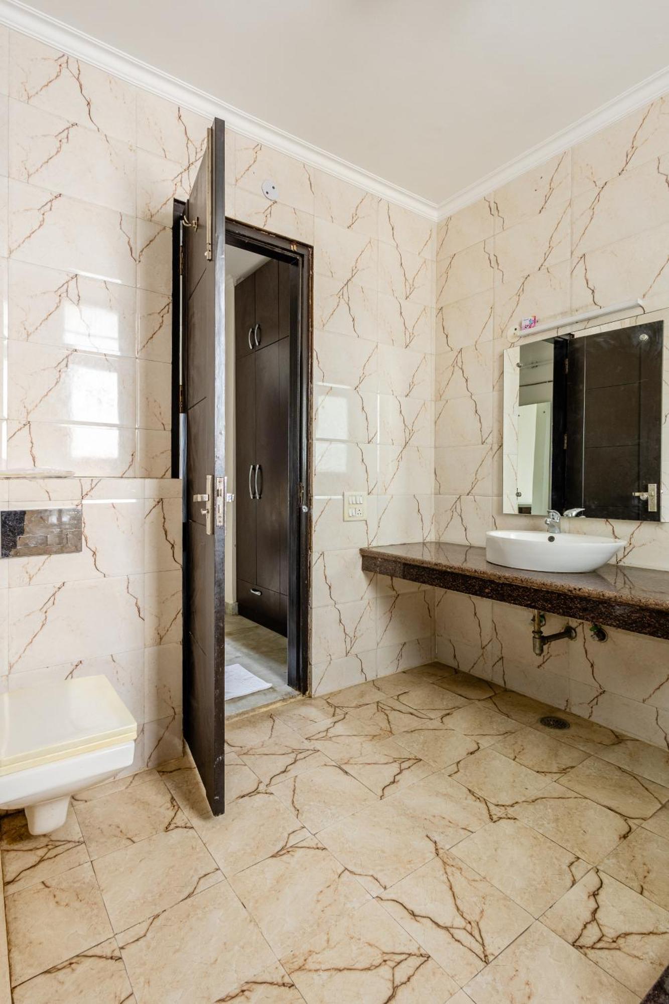 Lime Tree Service Apartment Golf Course Road, Gurgaon Exterior foto
